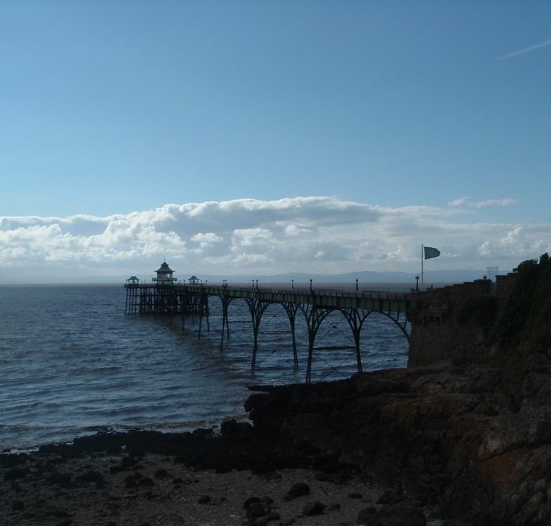 The Highcliffe Hotel Clevedon Room photo